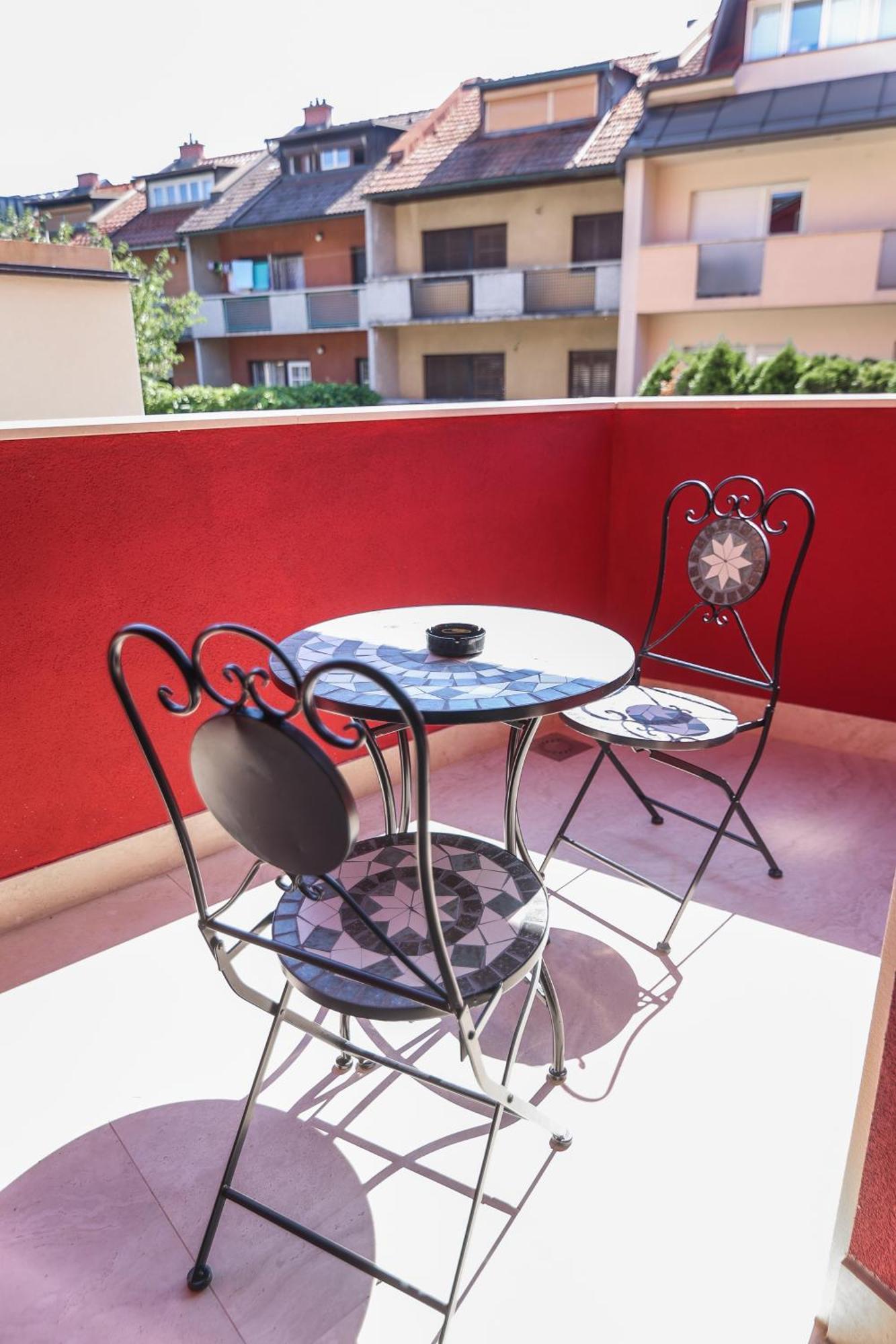 ليوبليانا Apart Hotel Asteria المظهر الخارجي الصورة